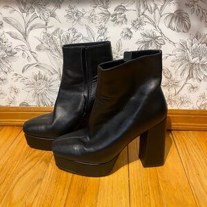 Black leather boots with chunky heel